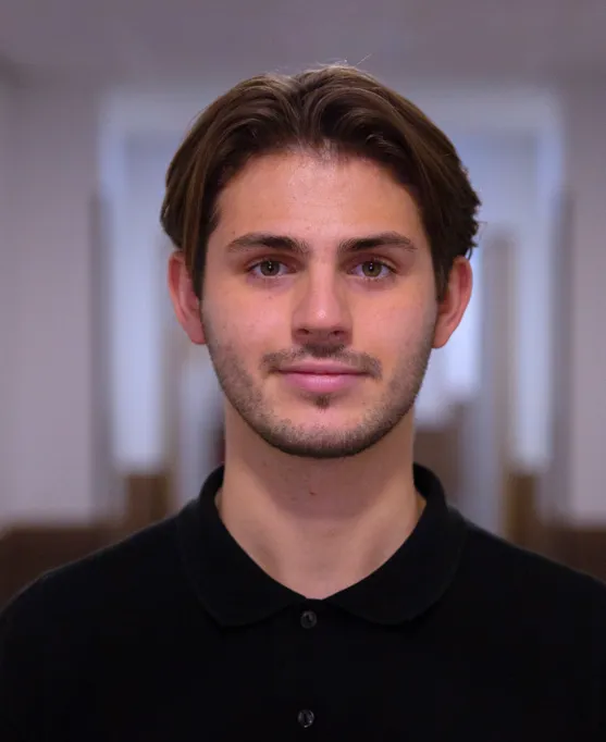 Léo Boucher, AI engineer and founder of TelosFlow